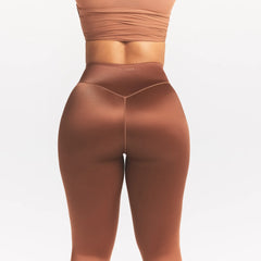 NikeSKIMS SATIN SHINE BONDED WAIST 29" LEGGING | CAROB BROWN