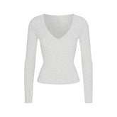COTTON JERSEY V NECK LONG SLEEVE TOP | LIGHT HEATHER GREY