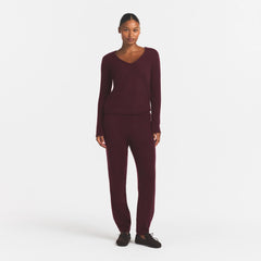 AIRY CASHMERE V-NECK PULLOVER | CURRANT