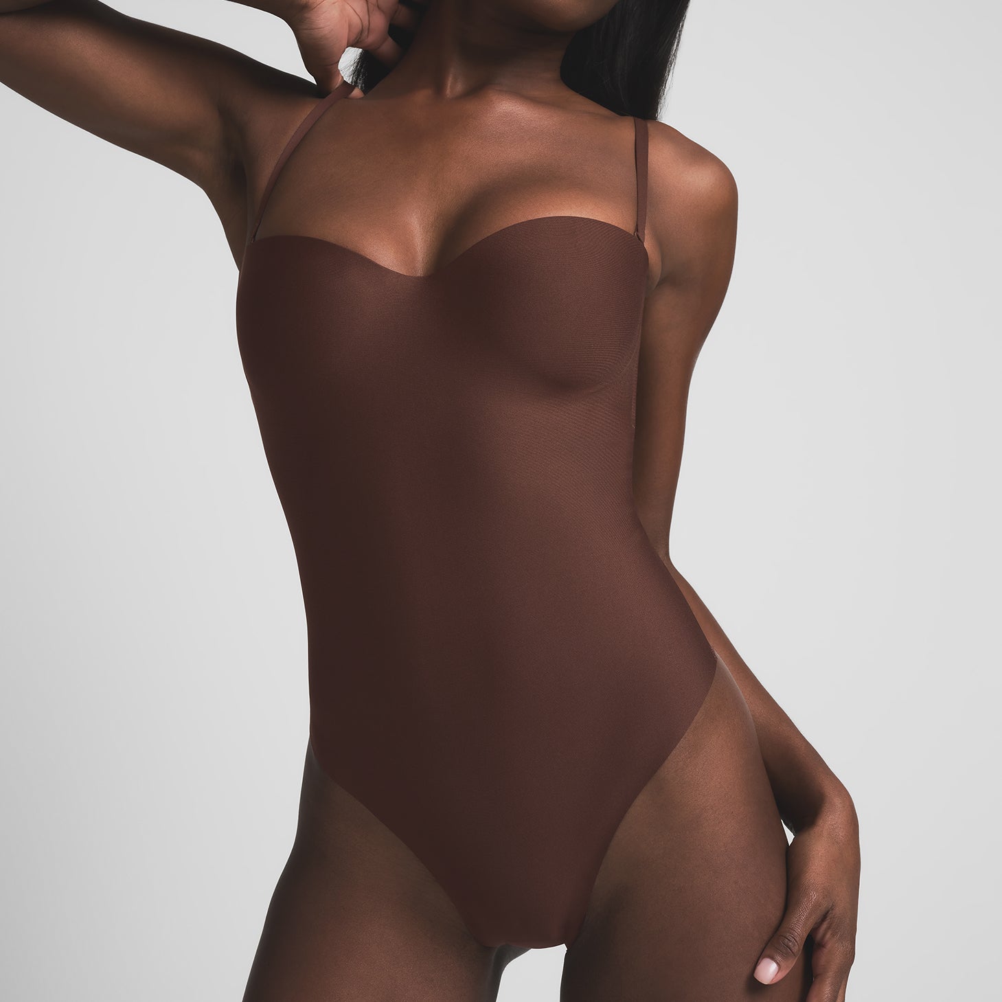 SKIMS BODY UNDERWIRE THONG BODYSUIT | COCOA