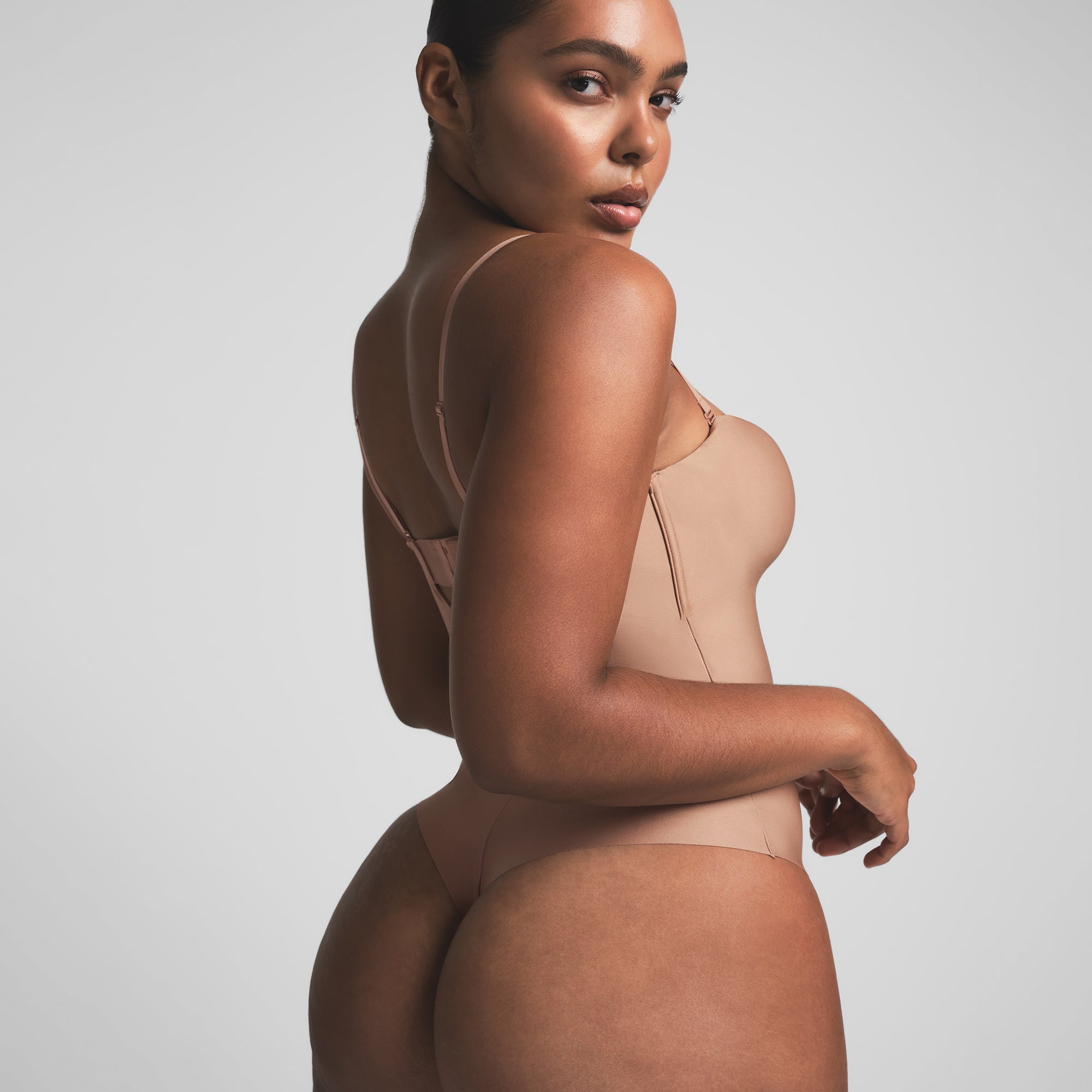 SKIMS BODY UNDERWIRE THONG BODYSUIT | SIENNA