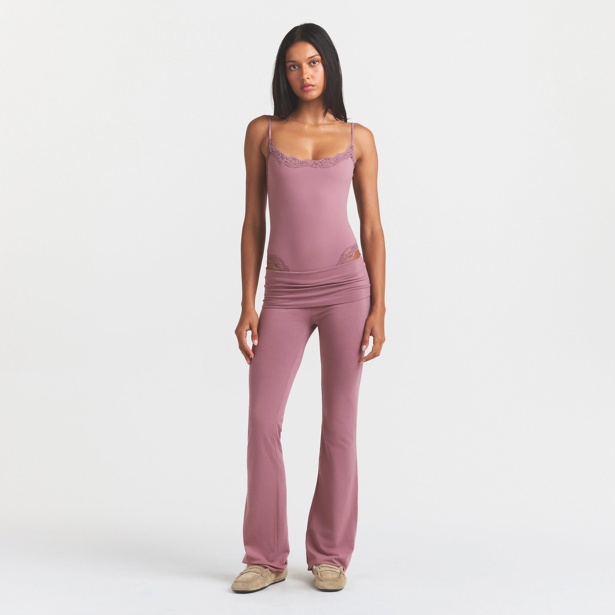 FITS EVERYBODY LACE CAMI BODYSUIT | MUTED MAUVE