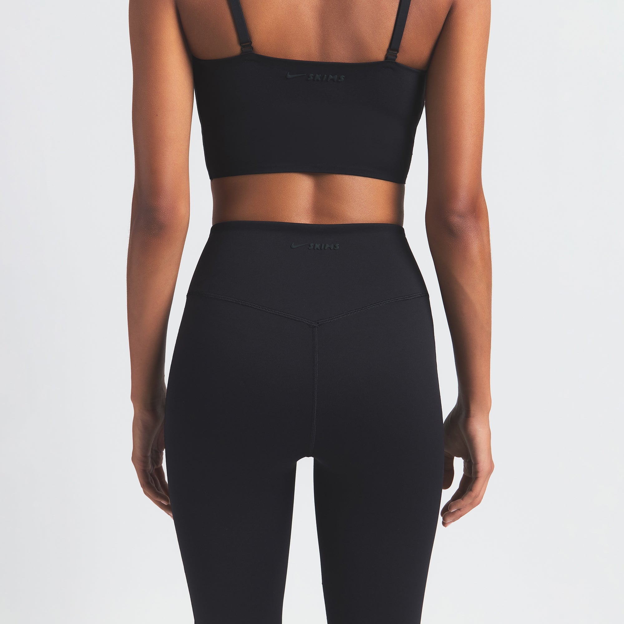 NikeSKIMS MATTE SLIM FLARE LEGGING | OBSIDIAN
