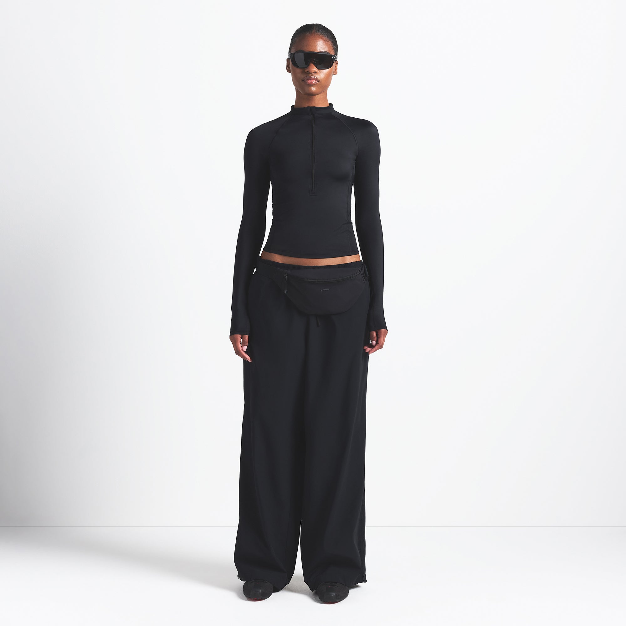 WOVEN NYLON TRACK PANT | OBSIDIAN