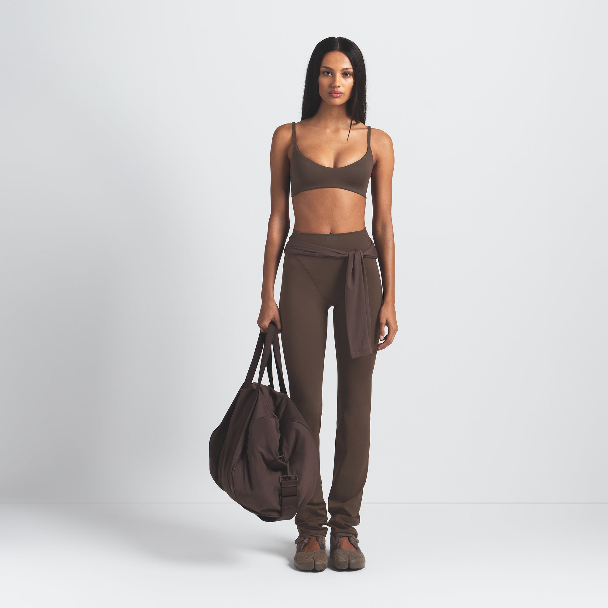 NikeSKIMS MATTE MICRO SCOOP BRA | DARK SEPIA