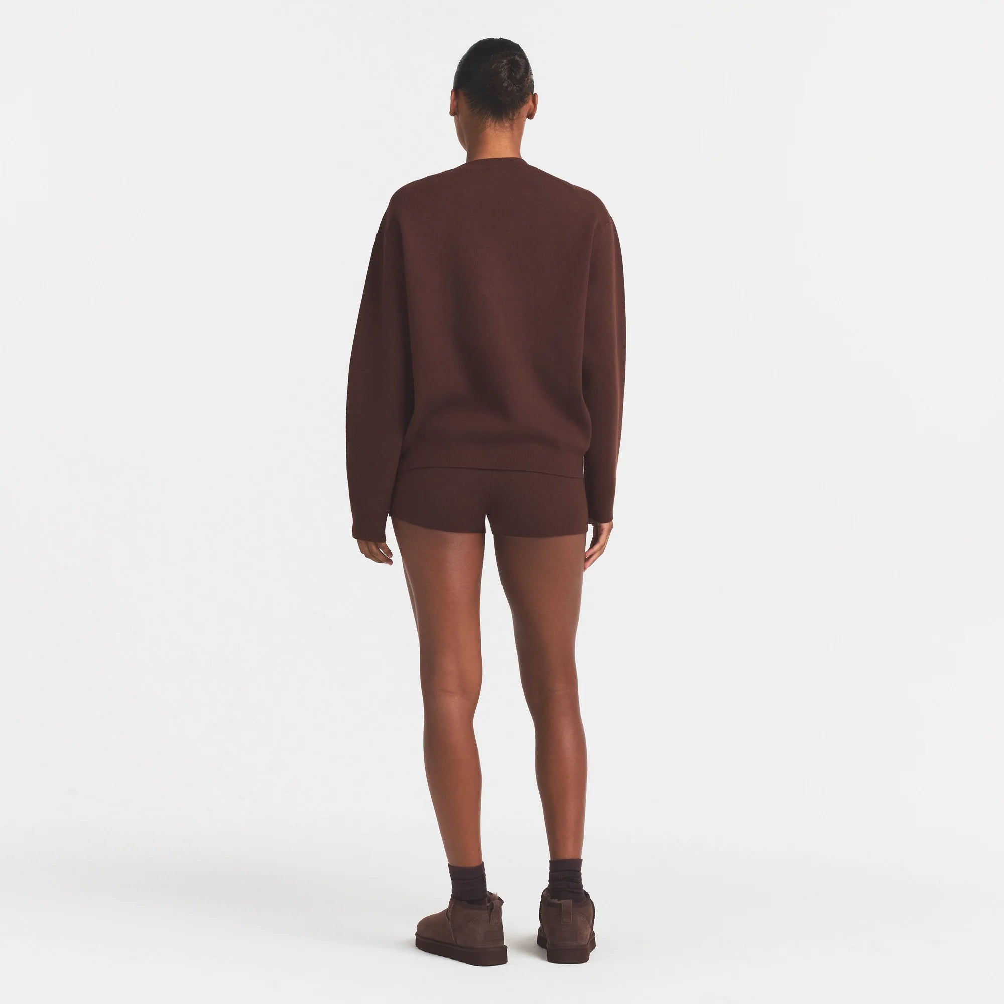 SWEATER KNIT LOGO SHORT | COCOA EGRET