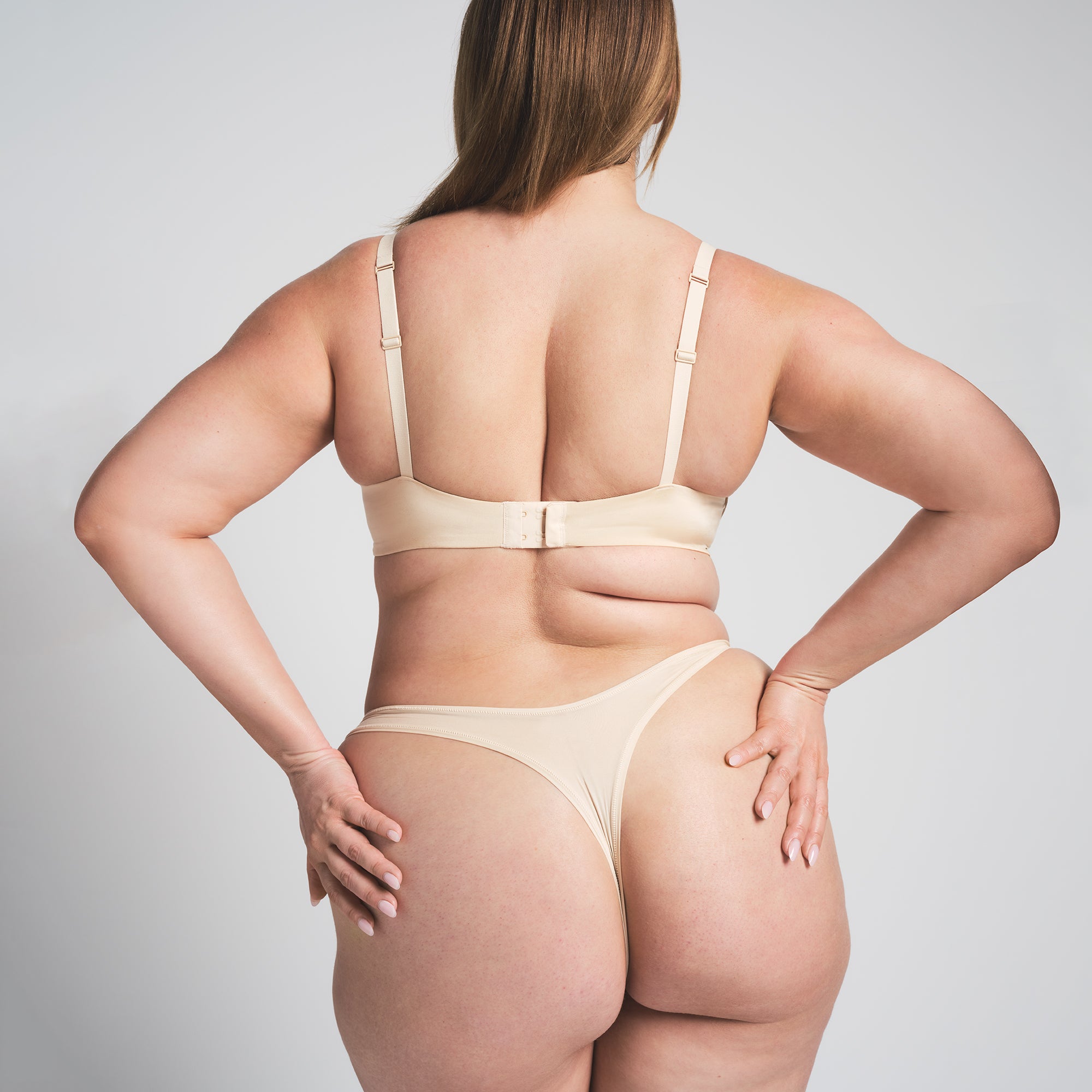 WIRELESS FORM PUSH-UP PLUNGE BRA | SAND