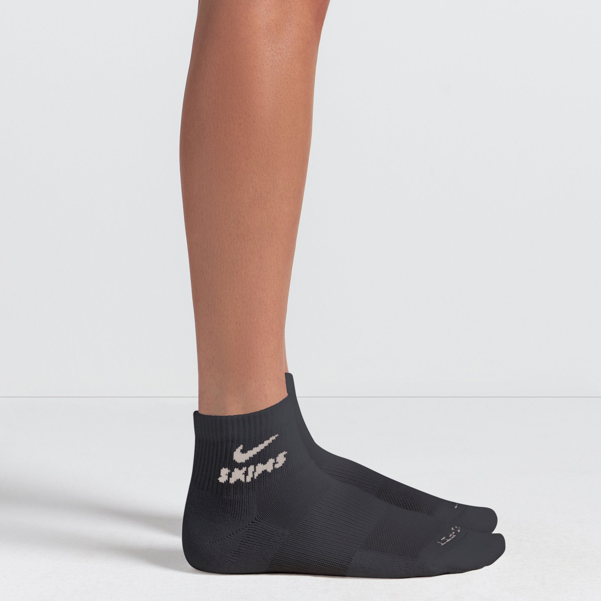 NikeSKIMS DRI FIT QUARTER CREW SOCK 3-PACK | DARK TEAL(OBSIDIAN)/OBSIDIAN(STONE)/STONE(SNOW)