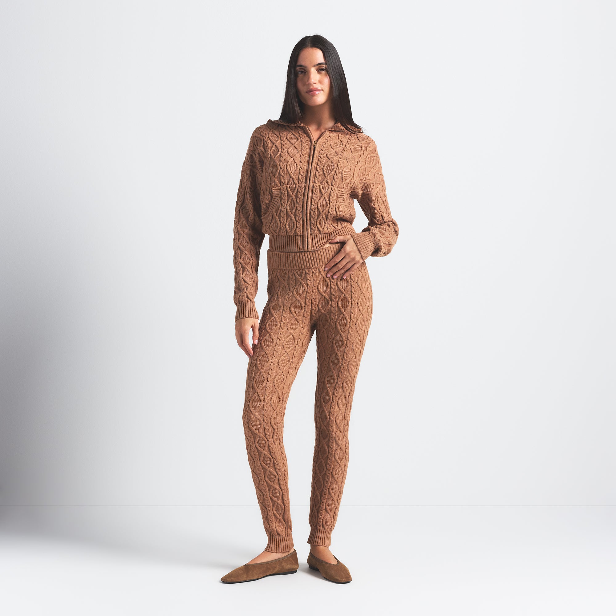 SNOW BUNNY CABLE KNIT LEGGING | DARK HONEY