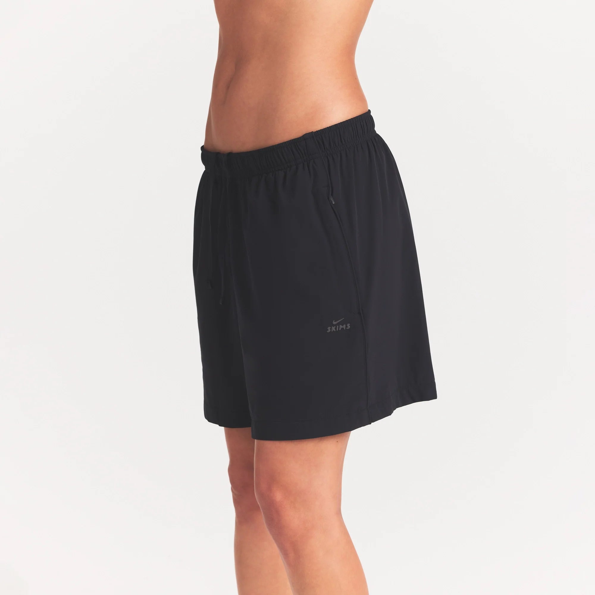 NikeSKIMS STRETCH NYLON 5" TRACK SHORT | OBSIDIAN