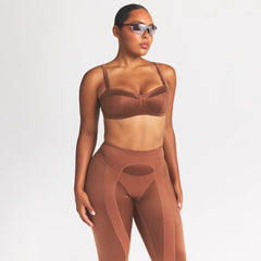 NikeSKIMS SATIN SHINE PANELED 26” LEGGING | CAROB BROWN