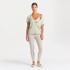 NikeSKIMS PERFORMANCE COTTON BLEND SHORT SLEEVE V-NECK TOP | TALC