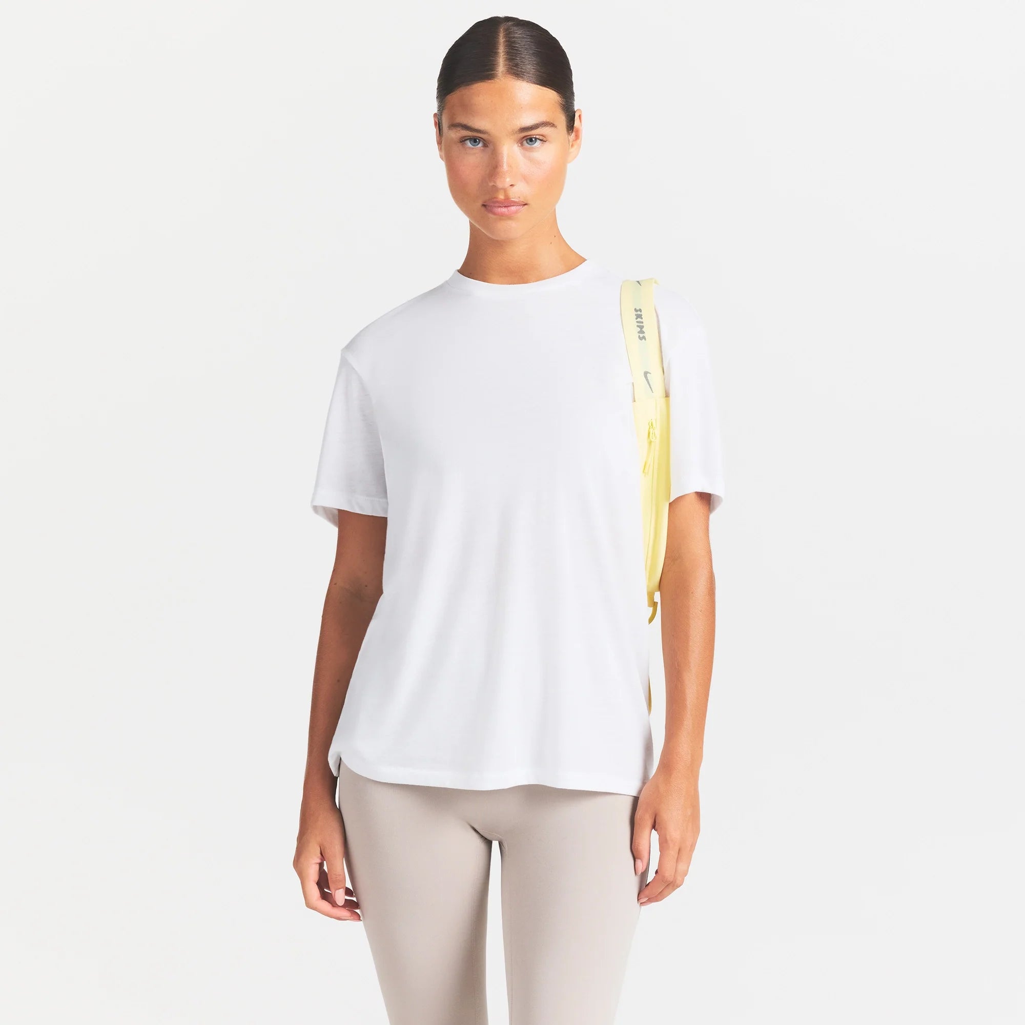 NikeSKIMS PERFORMANCE COTTON BLEND OVERSIZED SHORT SLEEVE TOP | SNOW
