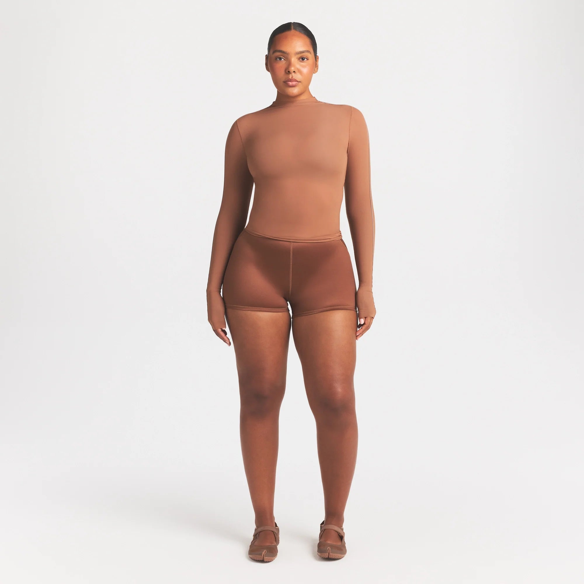 NikeSKIMS WEIGHTLESS LAYERS MOCK NECK LONG SLEEVE TOP | CAROB BROWN