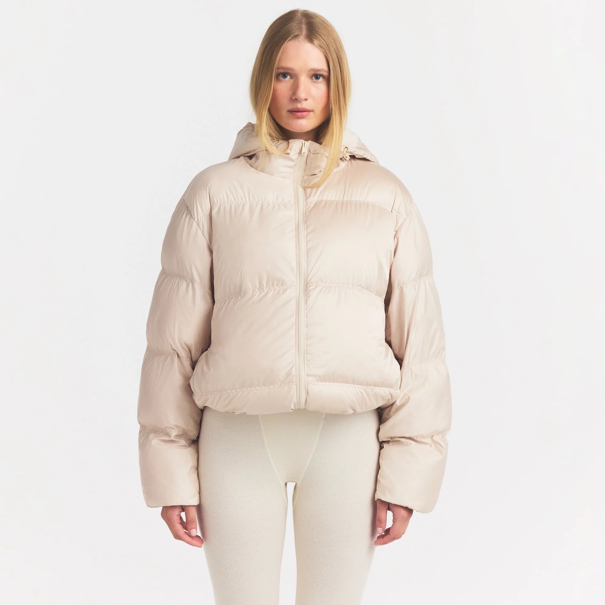 SKIMS PUFFERS HOODED JACKET | CHAMPAGNE