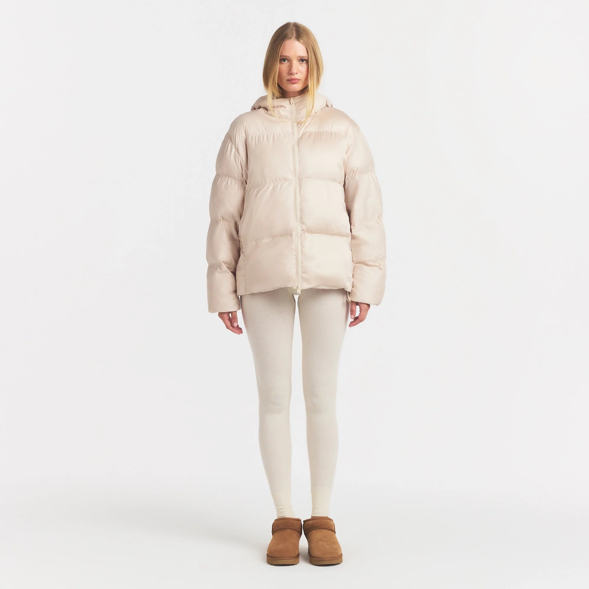 SKIMS PUFFERS HOODED JACKET | CHAMPAGNE