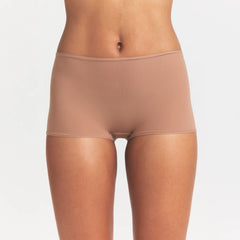 FITS EVERYBODY BOY SHORT | SIENNA