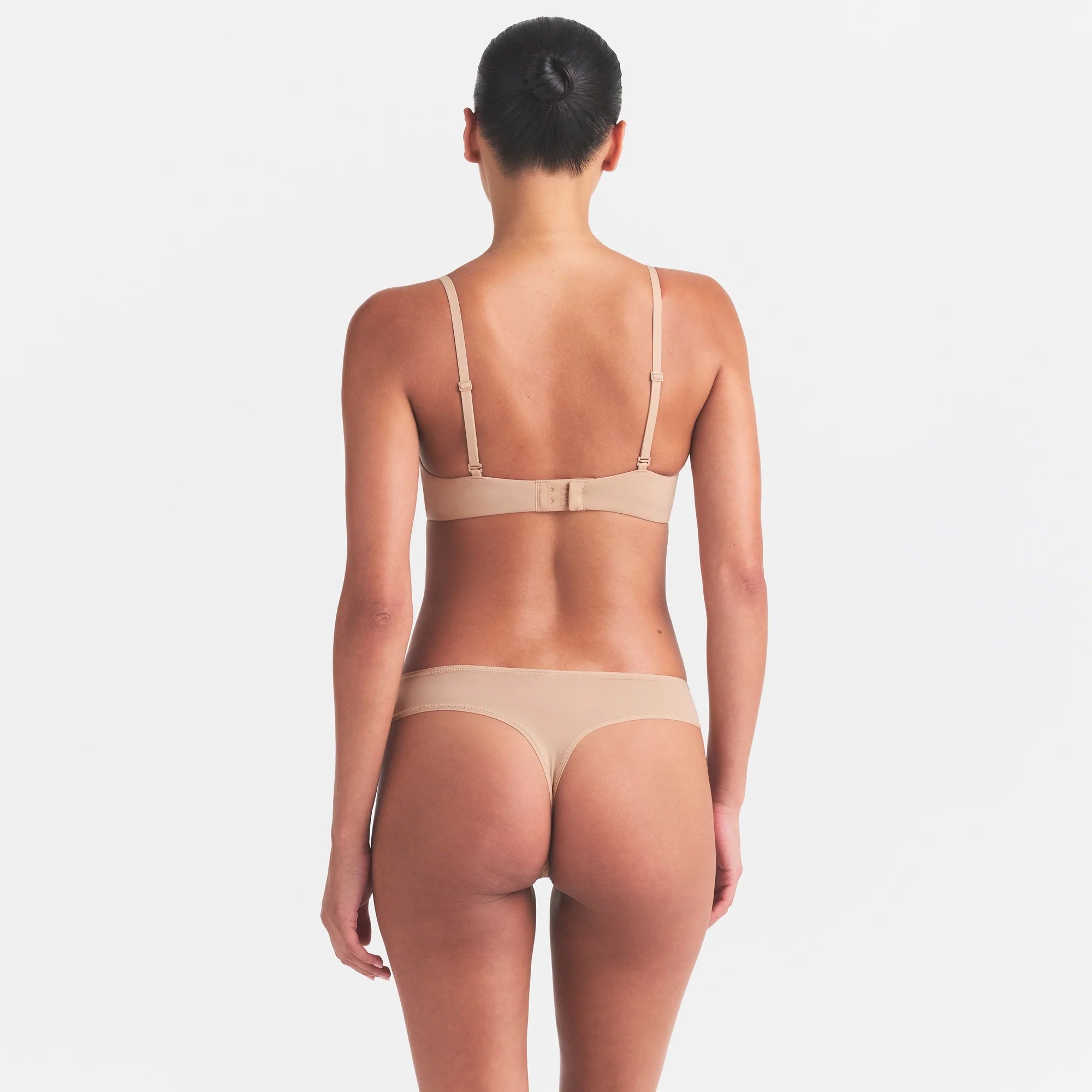 FITS EVERYBODY THONG | CLAY