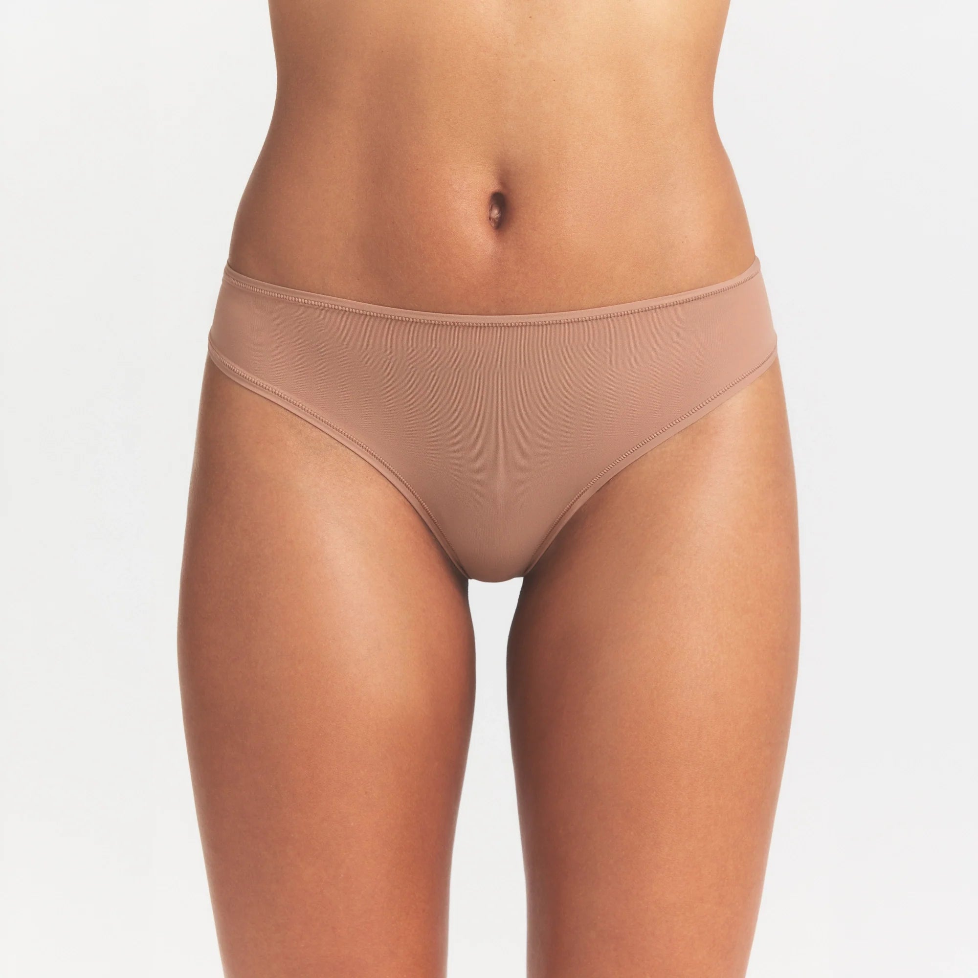FITS EVERYBODY THONG | SIENNA