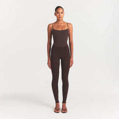 THE ESSENTIAL PANTS HIGH-WAISTED LEGGING | ESPRESSO