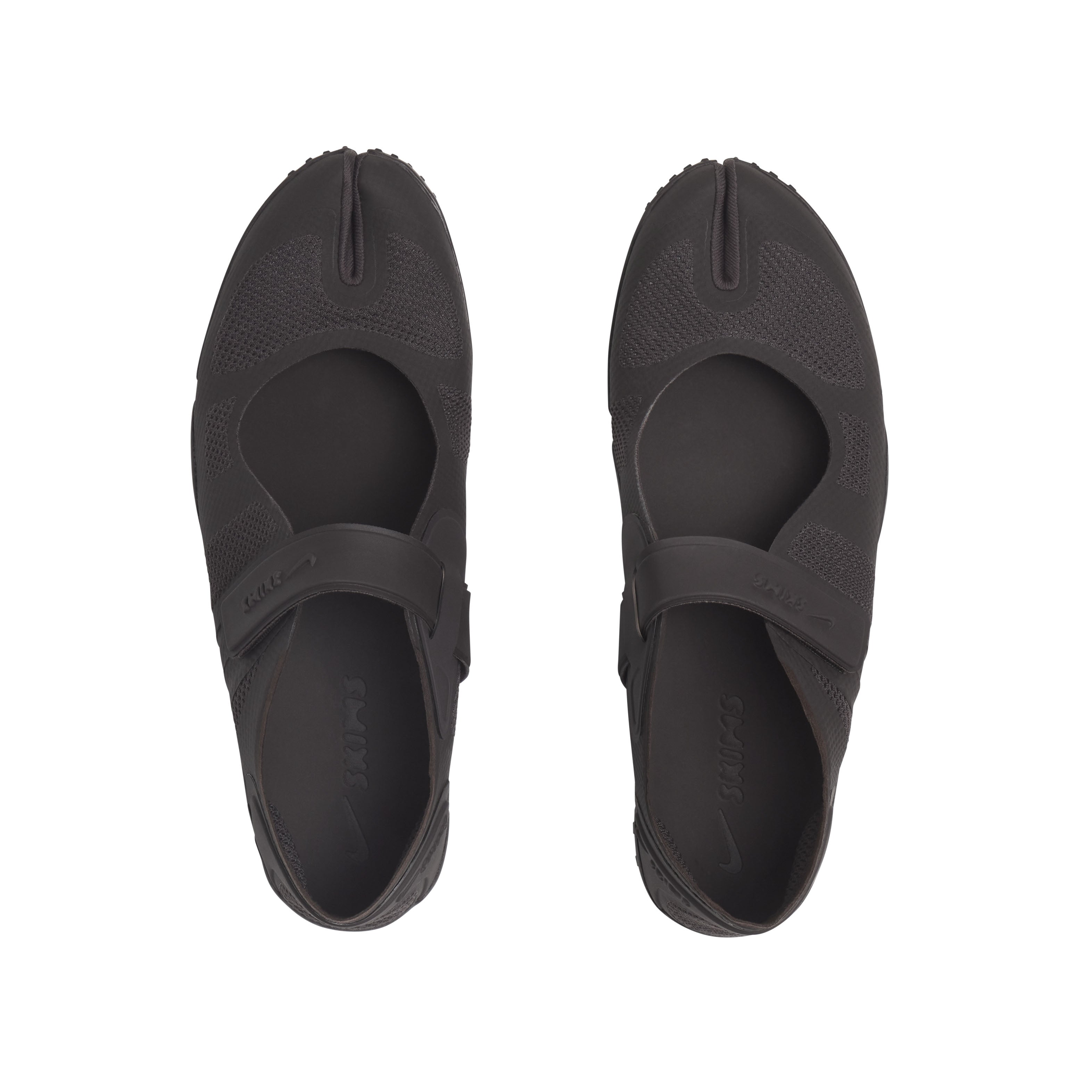 NikeSKIMS FOOTWEAR RIFT MESH | TAR