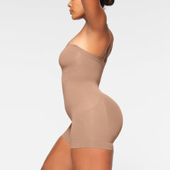 SEAMLESS SCULPT STRAPLESS SHORTIE BODYSUIT | SIENNA