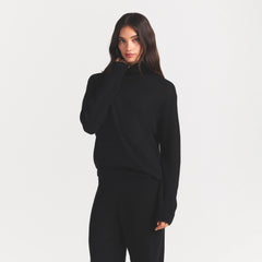AIRY CASHMERE TURTLENECK | ONYX