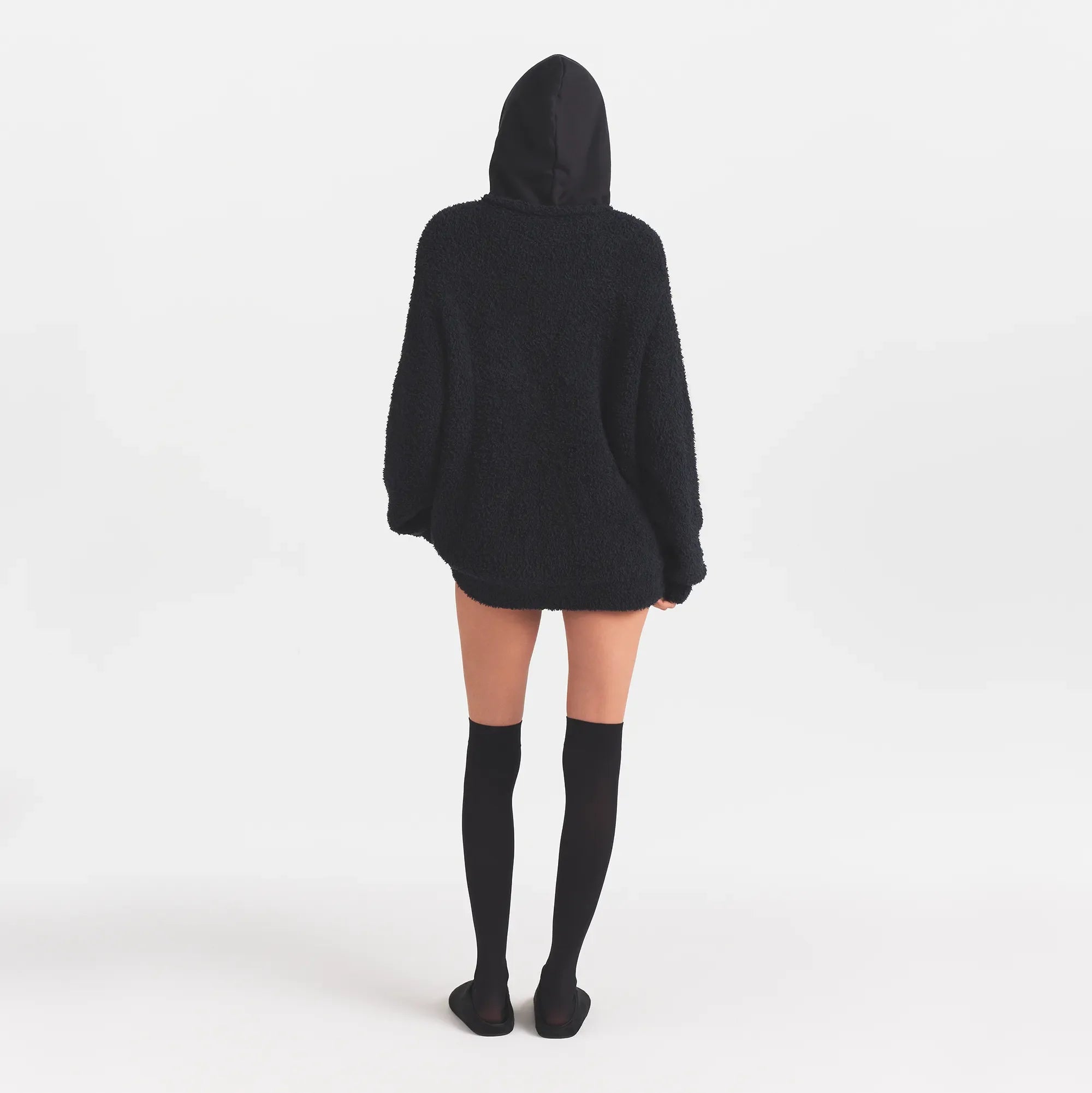 COZY KNIT OVERSIZED HOODIE | OBSIDIAN SKELETON