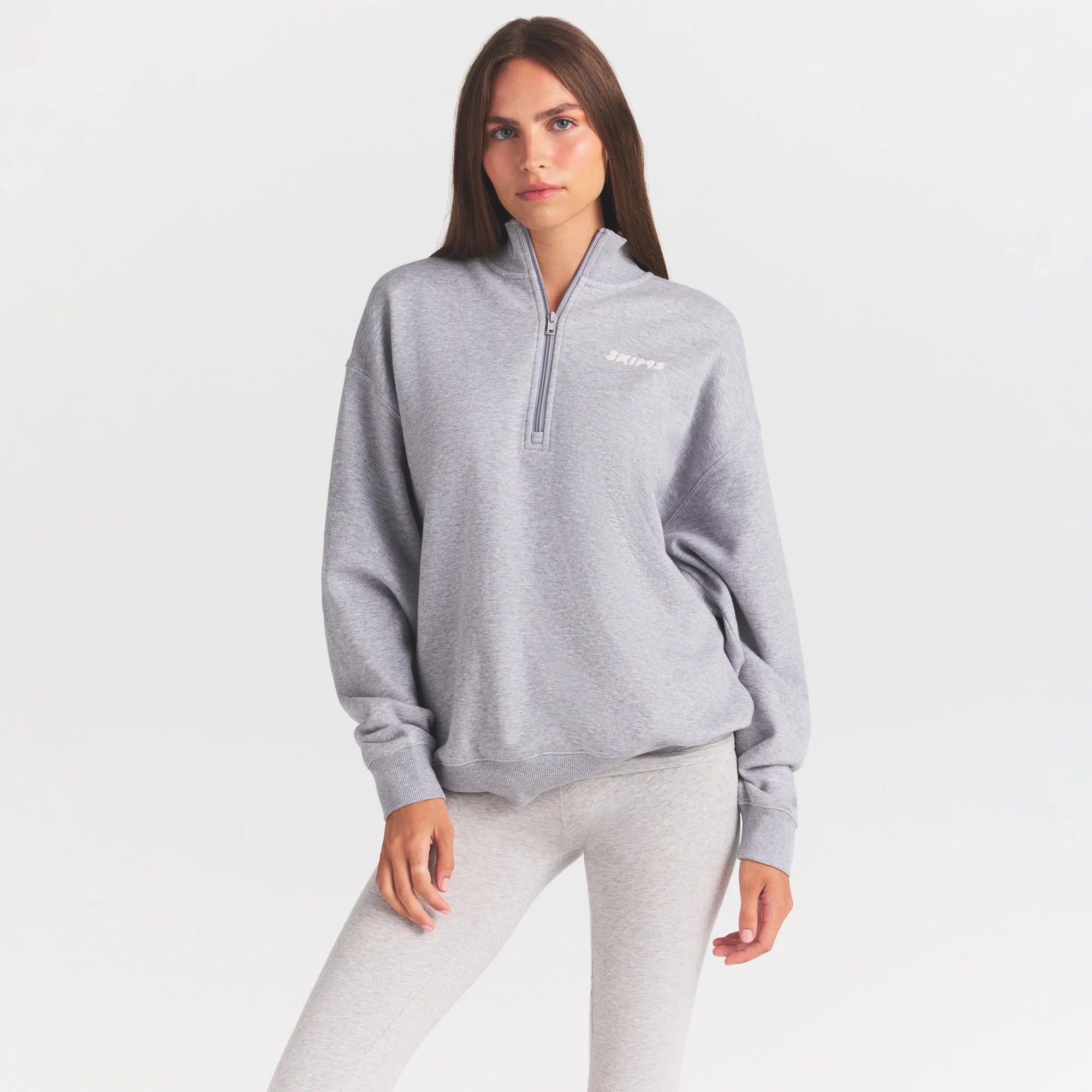 COTTON FLEECE MOCK NECK QUARTER ZIP WITH EMBOSSED LOGO | HEATHER GREY
